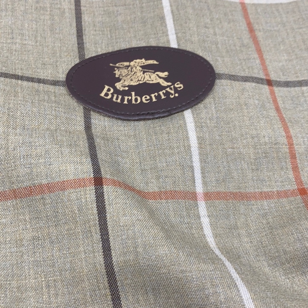 Burberry check fabric garment dust covers.set of 2 - Picture 2 of 6